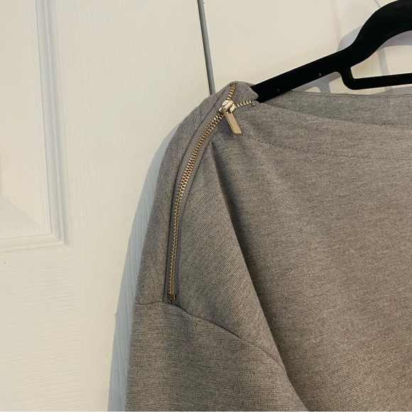 Dynamite grey ribbed oversized dress. - Picture 2 of 4